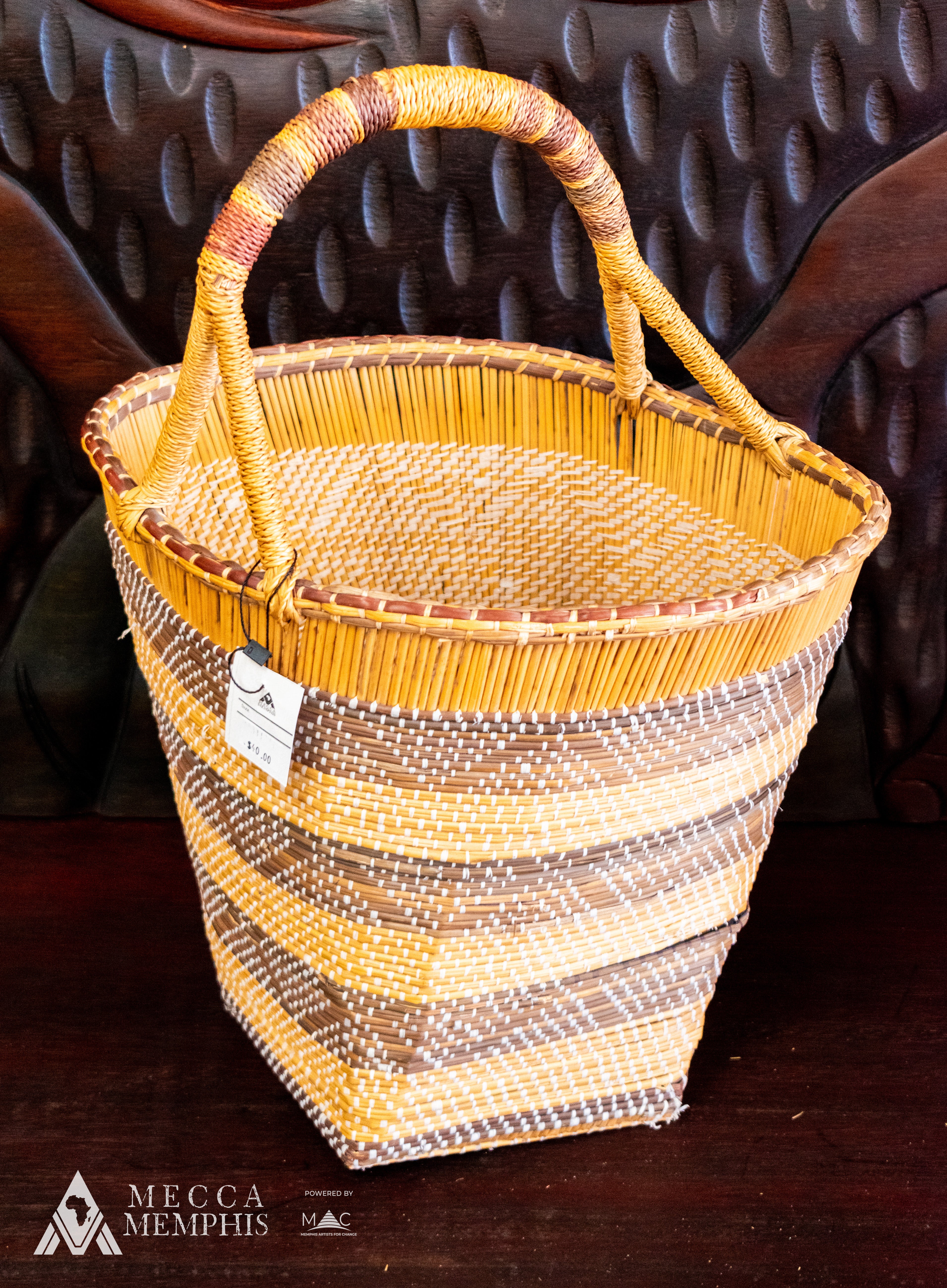 Woven Market Basket (Brown wicker Detail)